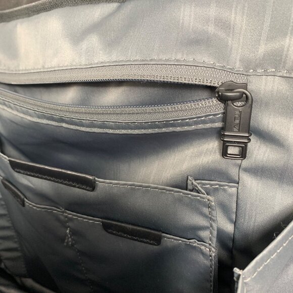 TUMI Alpha 2 Business Case Carry-On 2-Wheel Roller Expandable Handle MCR Monogra - Picture 3 of 12